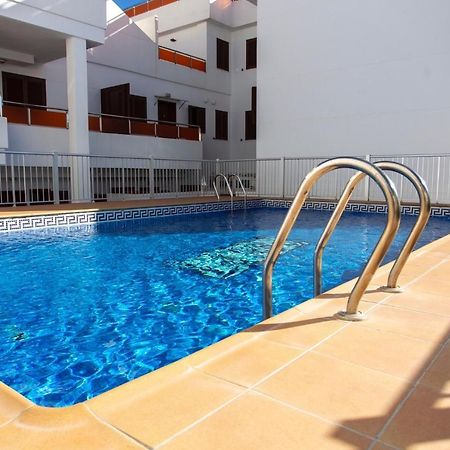 Apartamento A 50 Metros De La Playa, Luminoso Y Acogedor أوليفا المظهر الخارجي الصورة