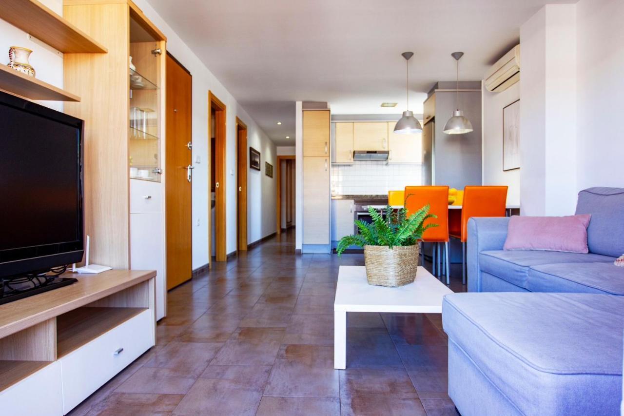 Apartamento A 50 Metros De La Playa, Luminoso Y Acogedor أوليفا المظهر الخارجي الصورة