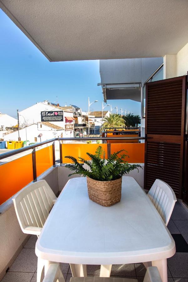 Apartamento A 50 Metros De La Playa, Luminoso Y Acogedor أوليفا المظهر الخارجي الصورة