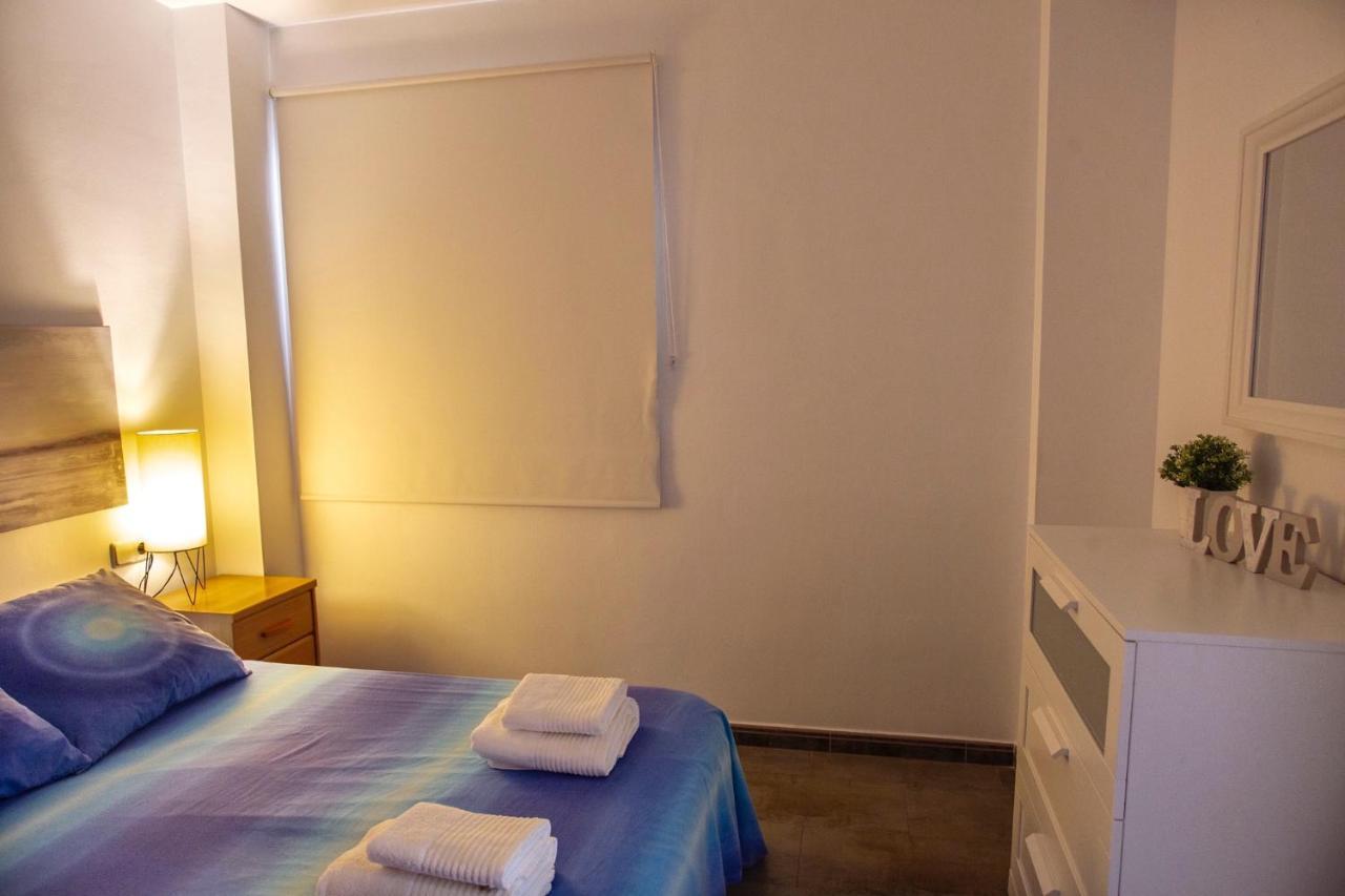 Apartamento A 50 Metros De La Playa, Luminoso Y Acogedor أوليفا المظهر الخارجي الصورة